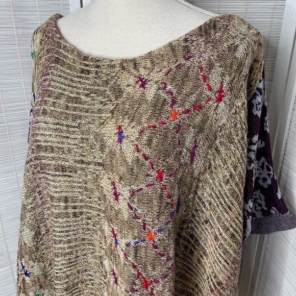 Free People Fressia Pullover Sweater Poncho Tan Purple Size S - Picture 2 of 9